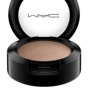 MAC Lustre Eyeshadow 'Sensualize' 1.5g